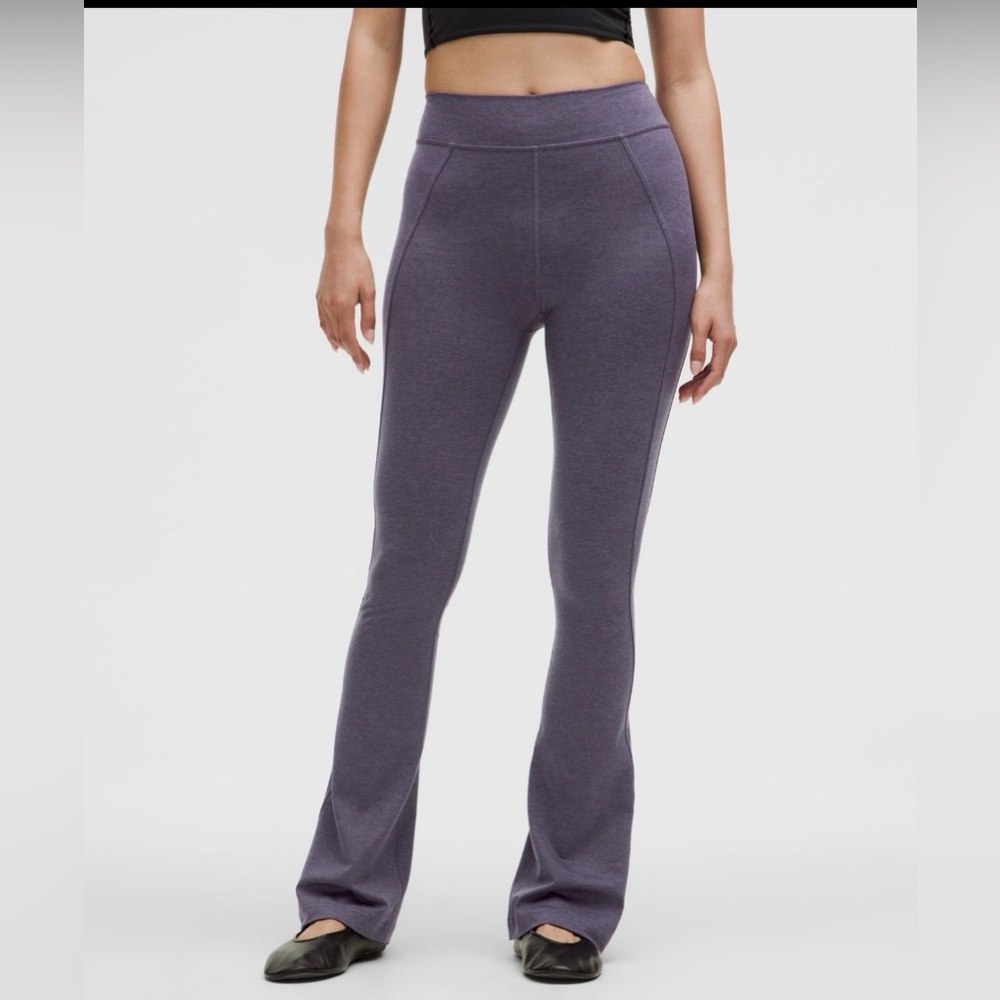 Lululemon Softy Suedey Split-Hem High-Rise Mini-Flare Pant - NWT